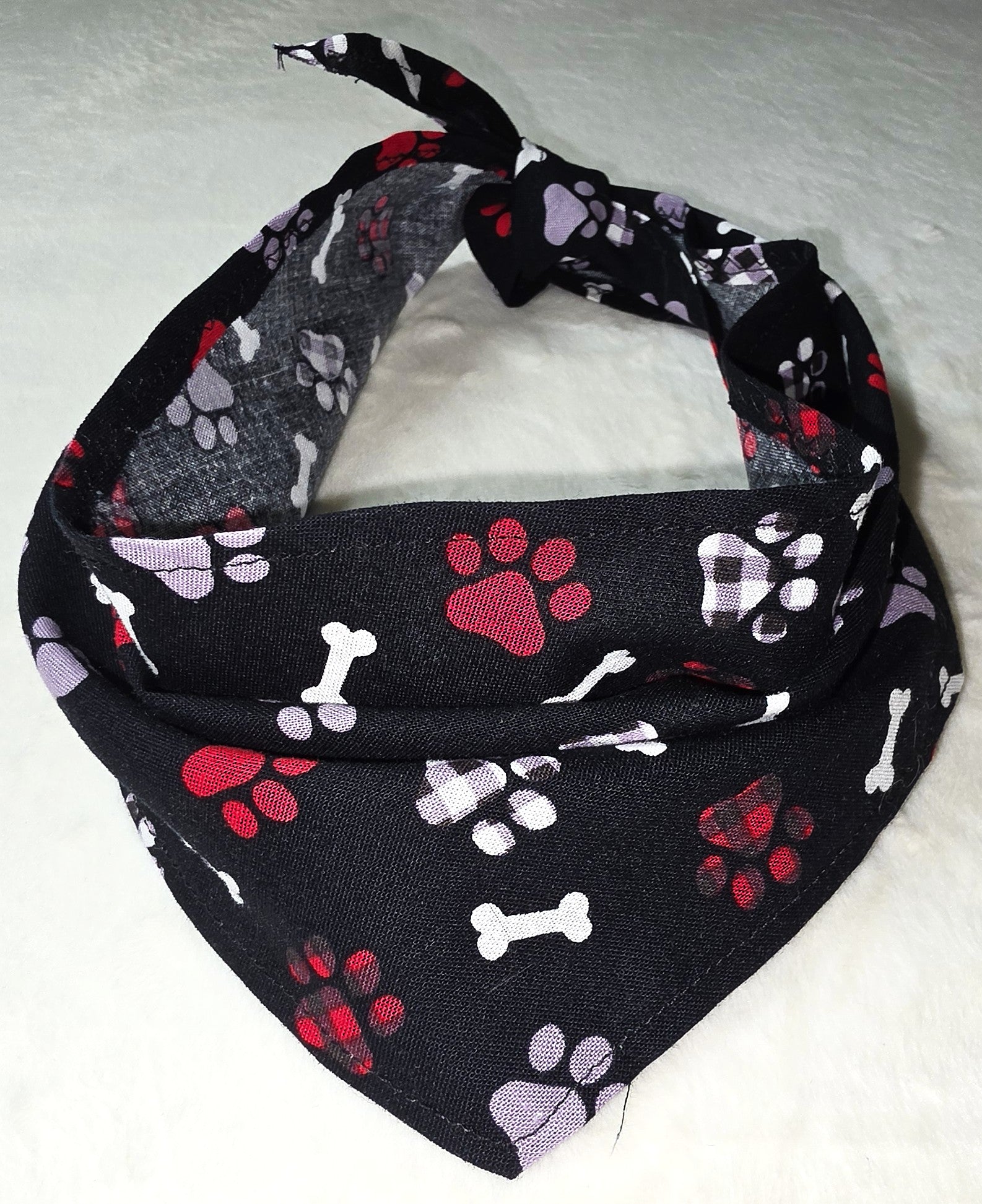Pawsitively Plaid Short Bandanas